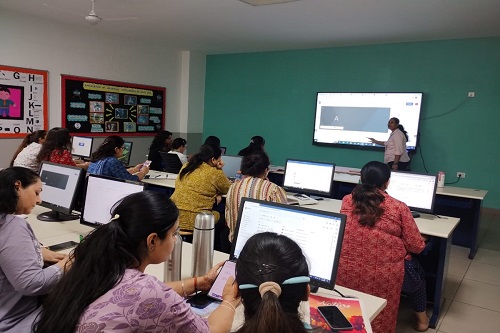  Teachers Training on MS-Office in pacific world school
